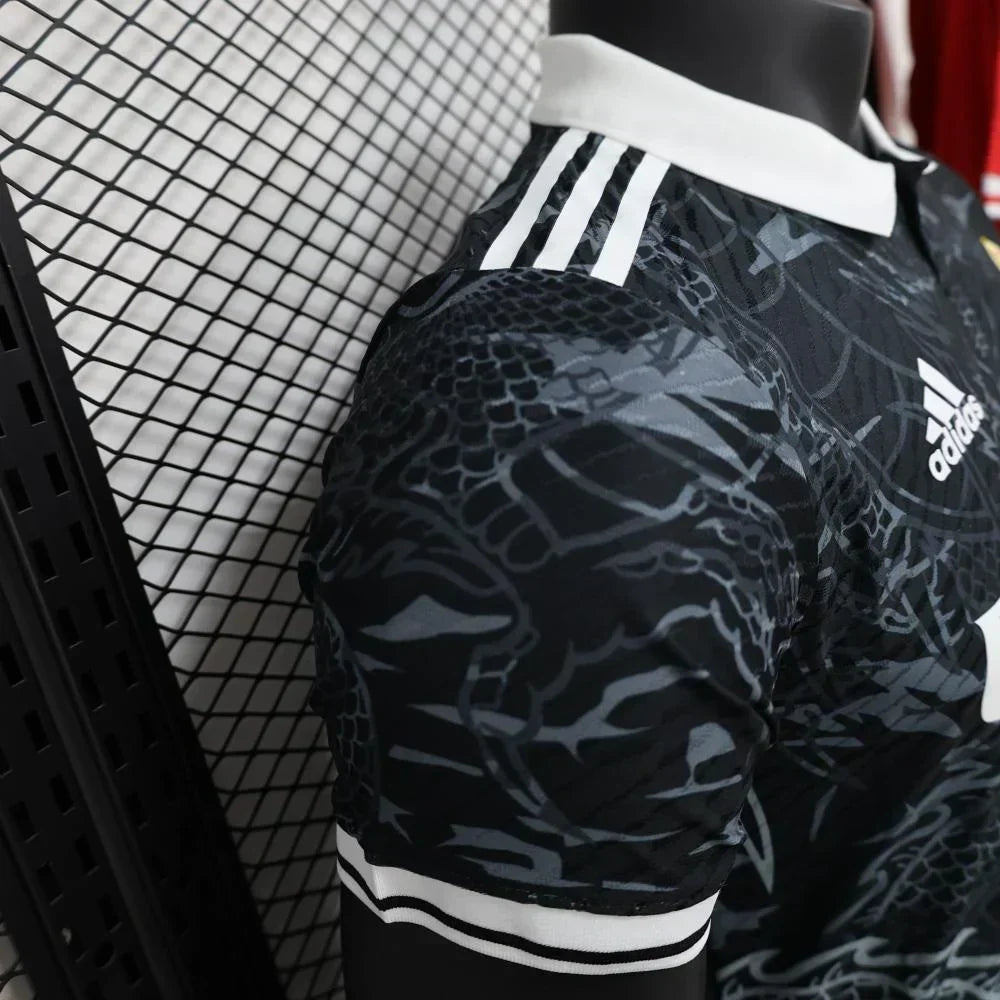 Real Madrid "Dragón Negro" Limited Jersey – foto 6