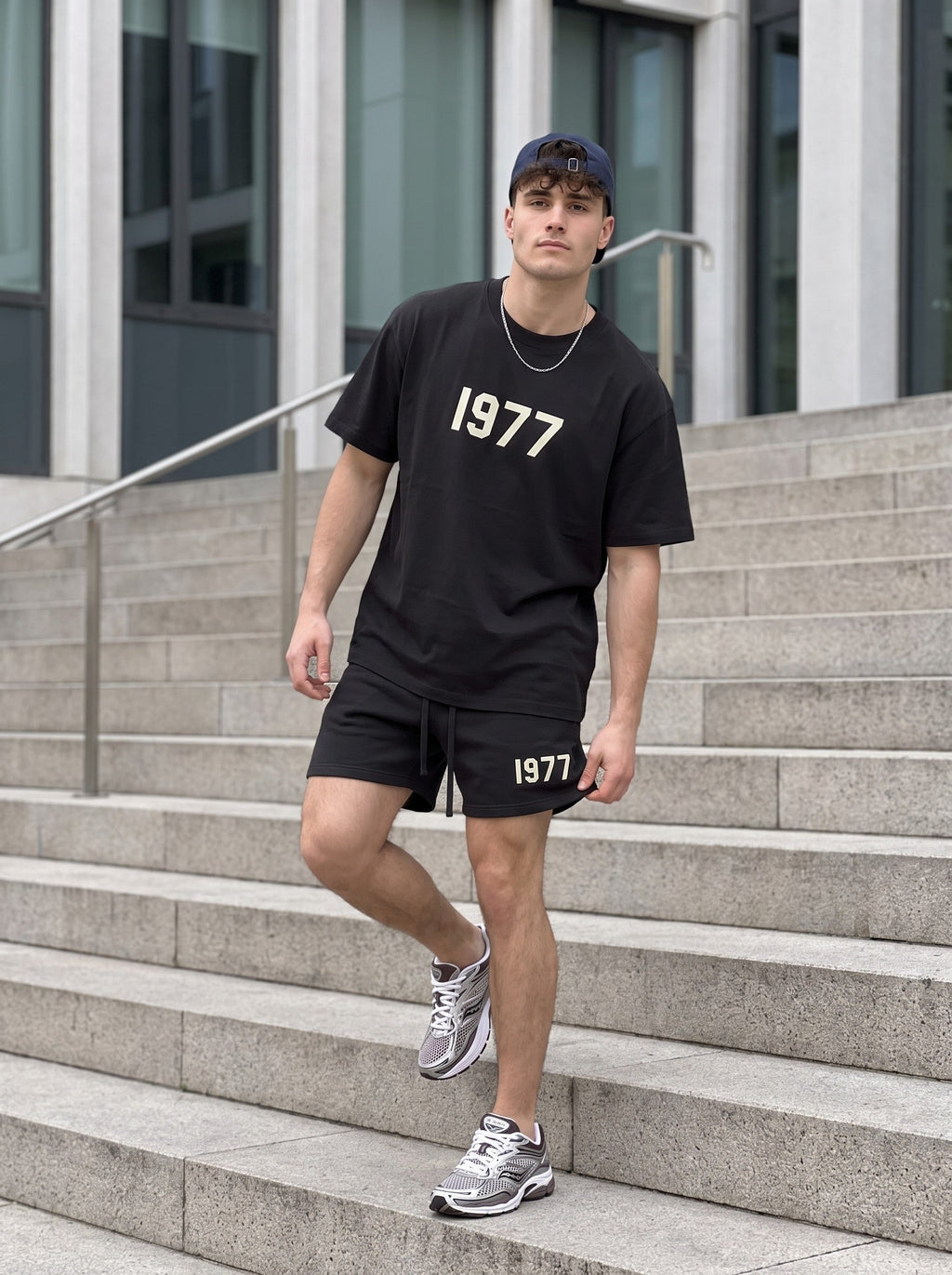 Essentials 1977 Zomerset gedragen door model