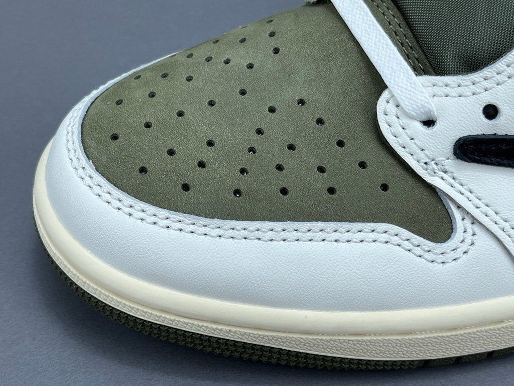 Air Jordan 1 Retro Low OG SP Travis Scott — Medium Olive – foto 9