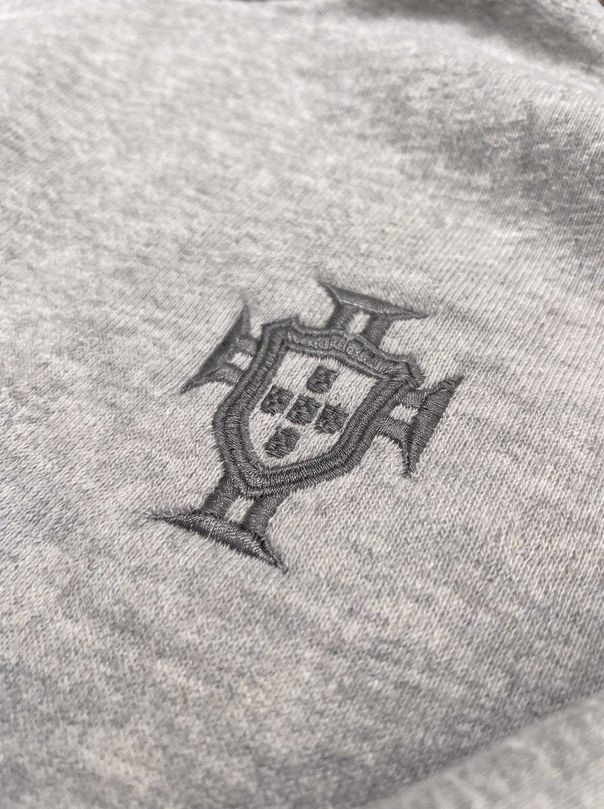 Portugal x Limited Edition Tracksuit grijs logo detail